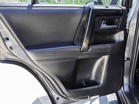 Certified 2023 Toyota 4Runner TRD Off-Road Premium w/ Moonroof Package AWD/4WD image 24