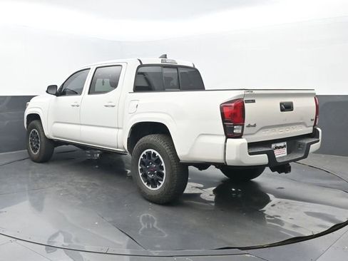 Used 2021 Toyota Tacoma SR AWD/4WD image 3