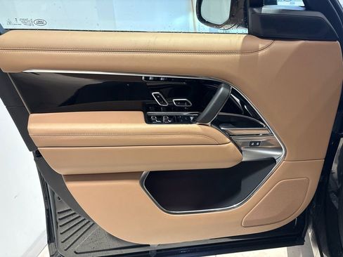 New 2026 Land Rover Range Rover SE AWD/4WD image 29