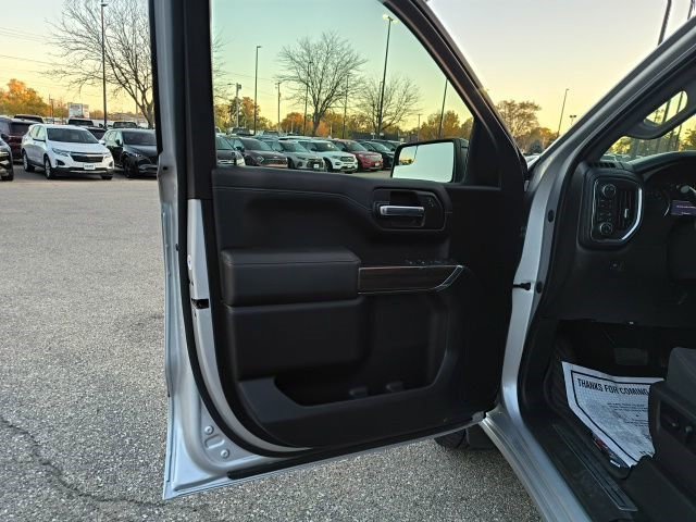 Used 2021 Chevrolet Silverado 1500 RST AWD/4WD image 10