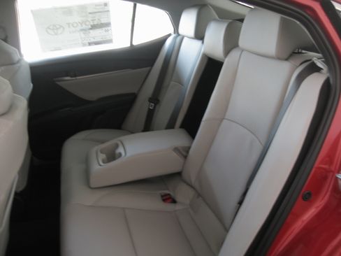 New 2026 Toyota Camry XLE AWD/4WD image 11