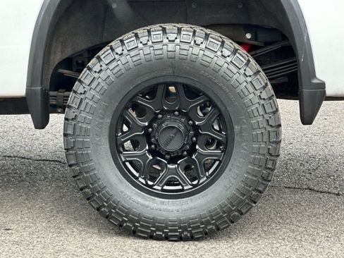 Used 2022 Chevrolet Silverado 3500 LTZ w/ Z71 Off-Road Package image 25