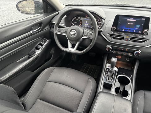 Used 2021 Nissan Altima 2.5 SV image 18