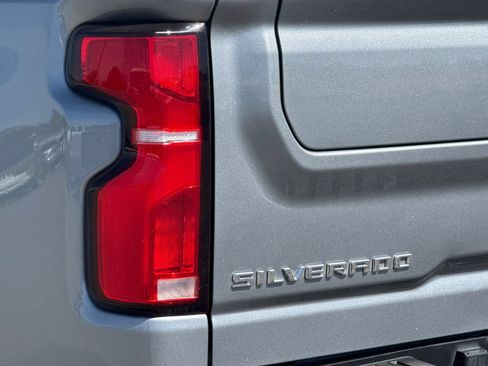 Used 2024 Chevrolet Silverado 3500 High Country w/ High Country Premium Package AWD/4WD image 46