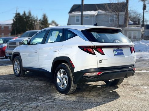Used 2023 Hyundai Tucson SE image 4