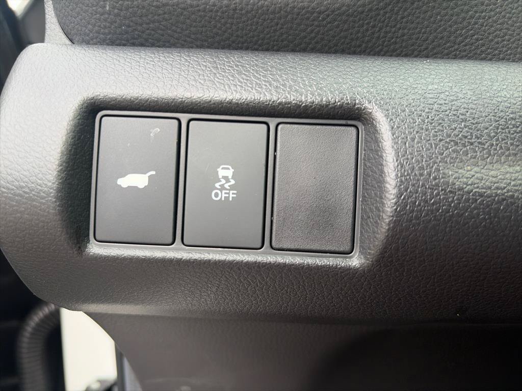 Certified 2025 Honda Pilot Touring image 17