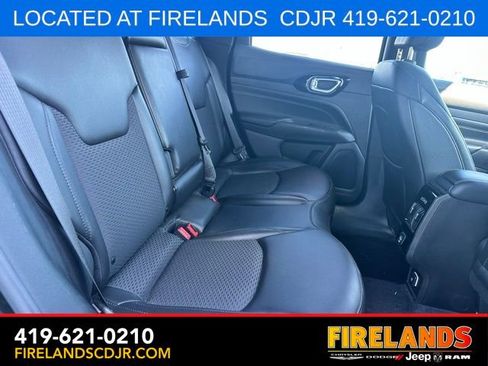 Used 2022 Jeep Compass Latitude AWD/4WD image 8