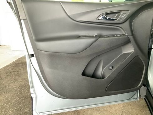 Certified 2024 Chevrolet Equinox LT image 14