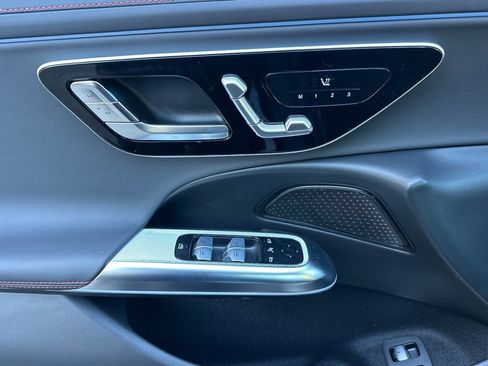 New 2026 Mercedes-Benz E 53 AMG e 4MATIC Sedan image 14