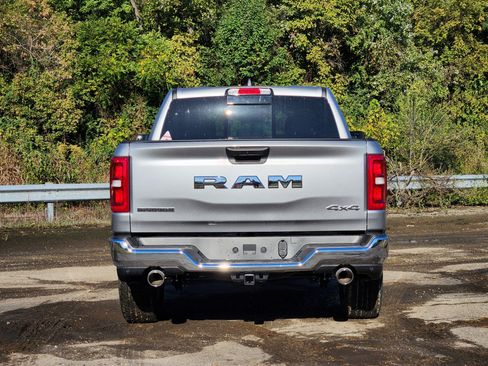 New 2026 RAM 1500 Big Horn AWD/4WD image 15