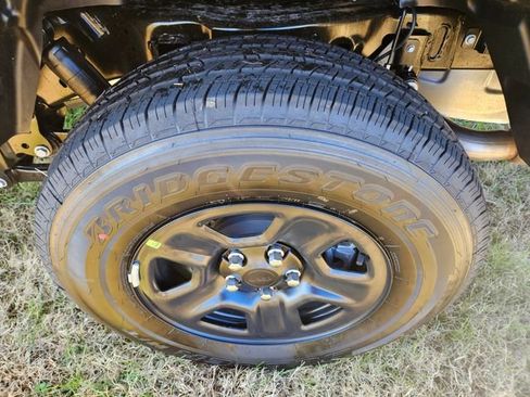 New 2026 Jeep Gladiator Sport image 8