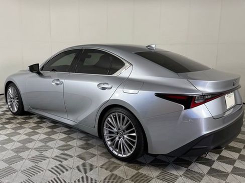 Used 2025 Lexus IS 300 w/ Premium Package image 4