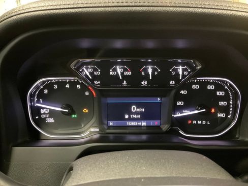 Used 2020 GMC Sierra 1500 Elevation w/ Elevation Value Package AWD/4WD image 22