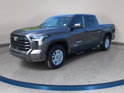 Used 2025 Toyota Tundra SR5 w/ SR5 Convenience Package