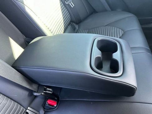 Used 2024 Toyota Camry SE w/ Convenience Package image 32