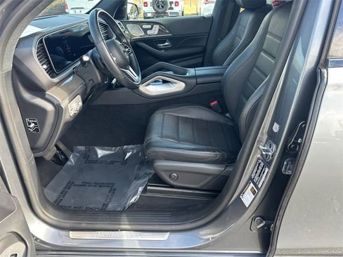 Certified 2022 Mercedes-Benz GLE 350 w/ AMG Line Exterior image 9