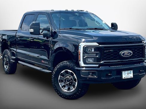 Used 2024 Ford F250 Lariat w/ Lariat Ultimate Package AWD/4WD image 10