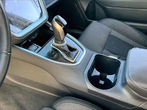 Used 2020 Subaru Outback Premium AWD/4WD image 15