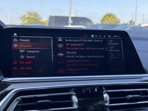 Certified 2023 BMW X5 xDrive40i w/ M Sport Package AWD/4WD image 25
