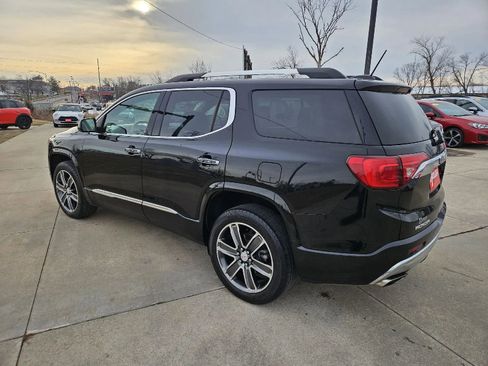 Used 2017 GMC Acadia Denali w/ Technology Package image 8