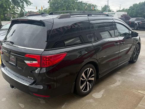 Used 2019 Honda Odyssey Elite image 3