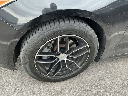 Used 2015 Ford Fusion SE image 12