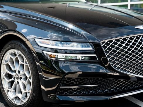 Used 2021 Genesis G80 2.5T w/ Advanced Package RWD image 9