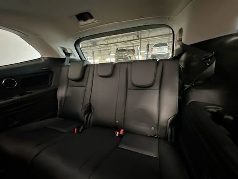 Used 2025 Subaru Ascent Limited AWD/4WD image 37