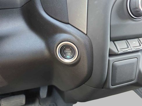 Used 2024 Chevrolet Silverado 1500 Custom image 24