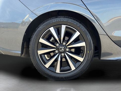 Certified 2023 Honda Civic EX-L image 9