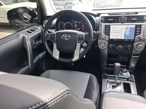 Used 2024 Toyota 4Runner SR5 Premium w/ Moonroof Package AWD/4WD image 8