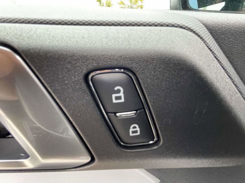 New 2025 Ford Bronco 2-Door image 14