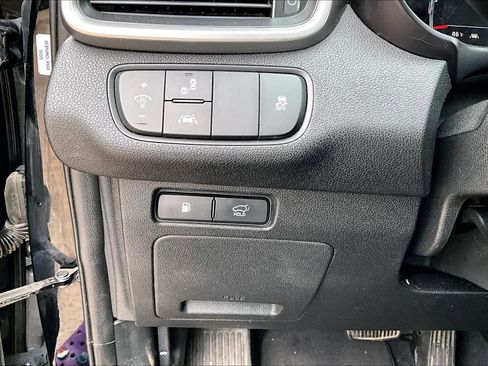 Used 2020 Kia Sorento SX image 34