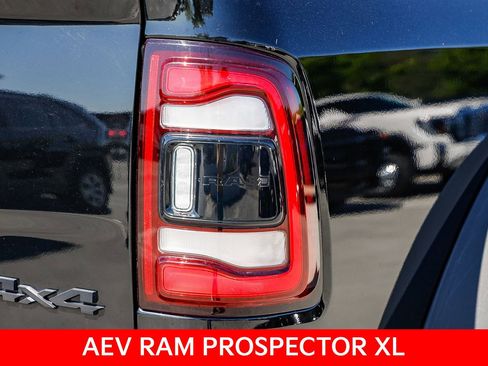 Used 2023 RAM 3500 Limited w/ Night Edition AWD/4WD image 9