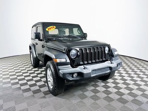 Certified 2019 Jeep Wrangler Sport image 2
