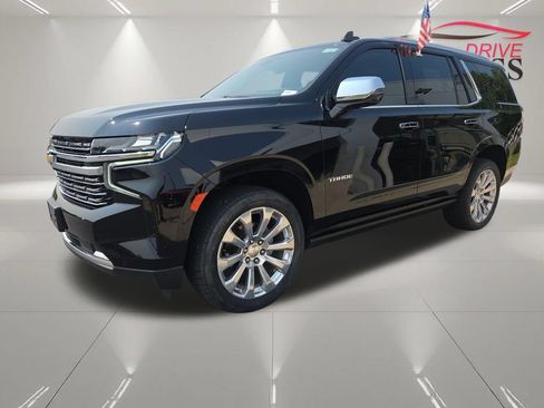 Certified 2022 Chevrolet Tahoe Premier w/ Premium Package AWD/4WD image 4