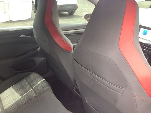 Used 2023 Volkswagen GTI SE FWD image 17