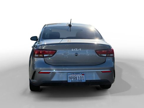 Used 2022 Kia Rio S image 4