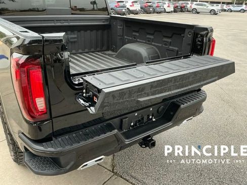 Used 2026 GMC Sierra 1500 AT4 w/ AT4 Premium Package AWD/4WD image 12