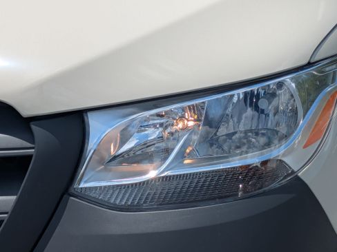 New 2026 Mercedes-Benz Sprinter 2500 image 9