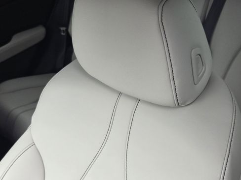 New 2026 Acura RDX Base image 18