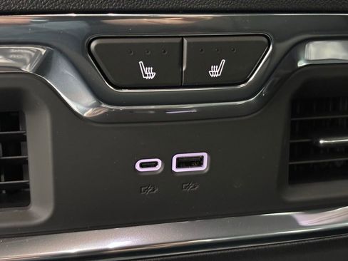 New 2025 GMC Sierra 1500 SLT w/ SLT Premium Plus Package image 46