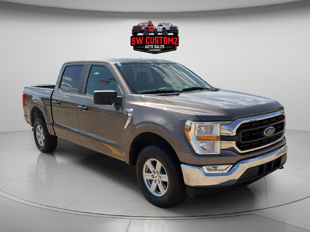 Used 2021 Ford F150 XLT AWD/4WD image 1