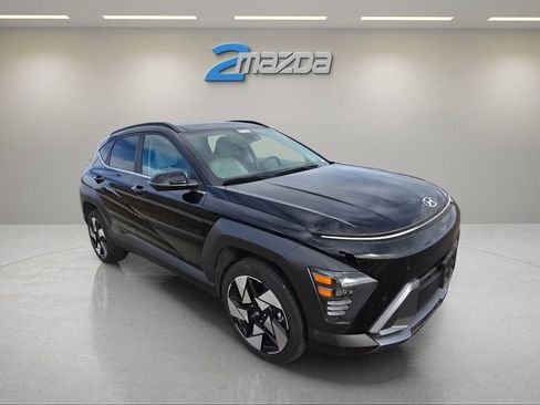 Used 2024 Hyundai Kona Limited image 7