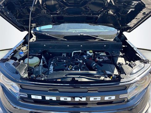 Used 2021 Ford Bronco Sport Outer Banks w/ Outer Banks Package (96D) image 35