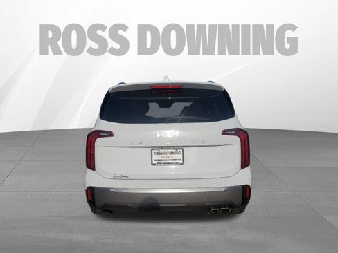 Used 2025 Kia Telluride S FWD image 5