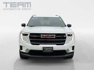 Used 2025 GMC Acadia Elevation video 2