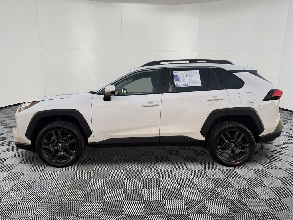 Used 2024 Toyota RAV4 Adventure AWD/4WD image 4