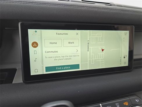 Used 2023 Land Rover Defender 110 SE image 21