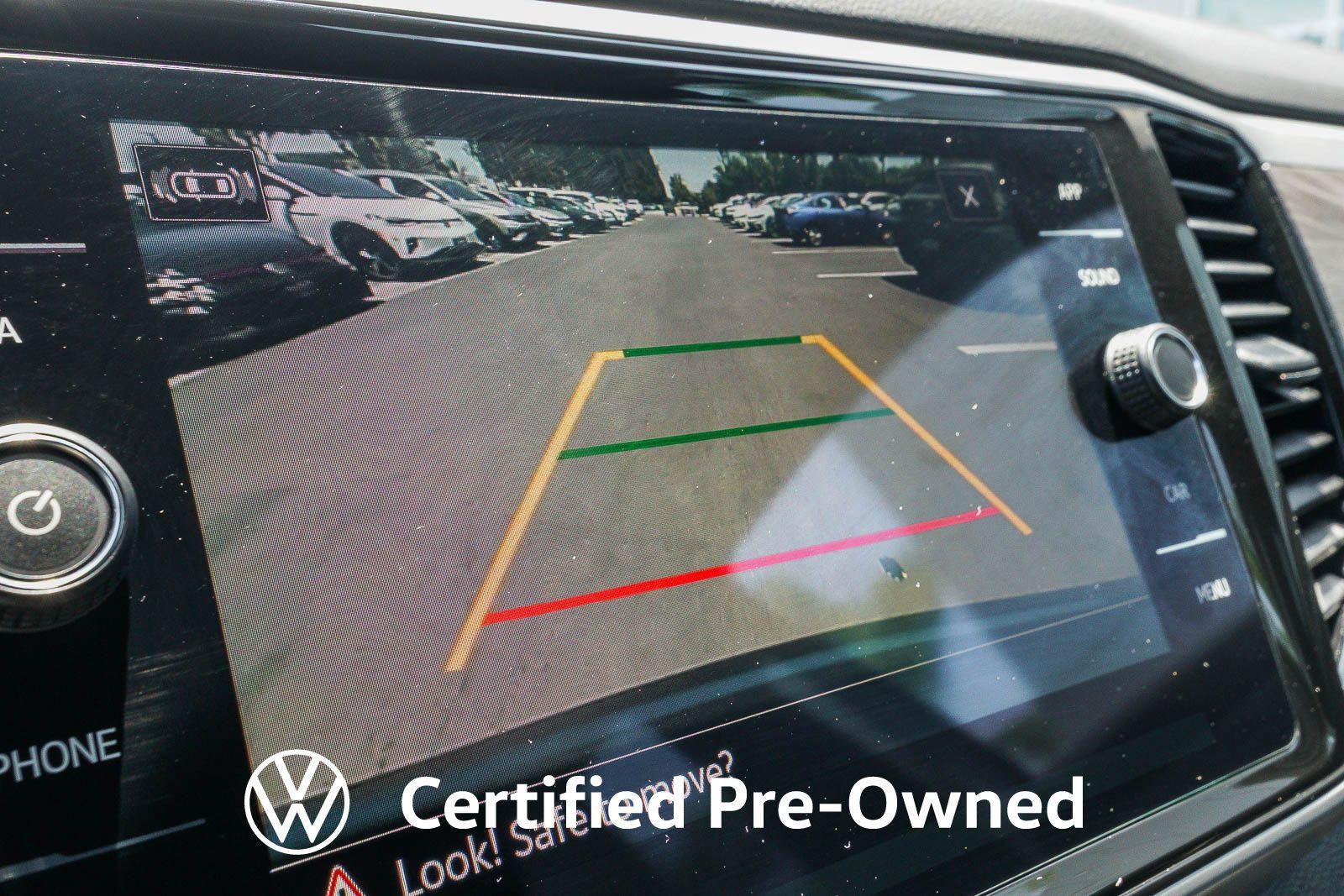 Certified 2023 Volkswagen Atlas Cross Sport SE FWD image 26